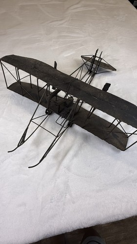 Vintage handmade metal wright - metal,